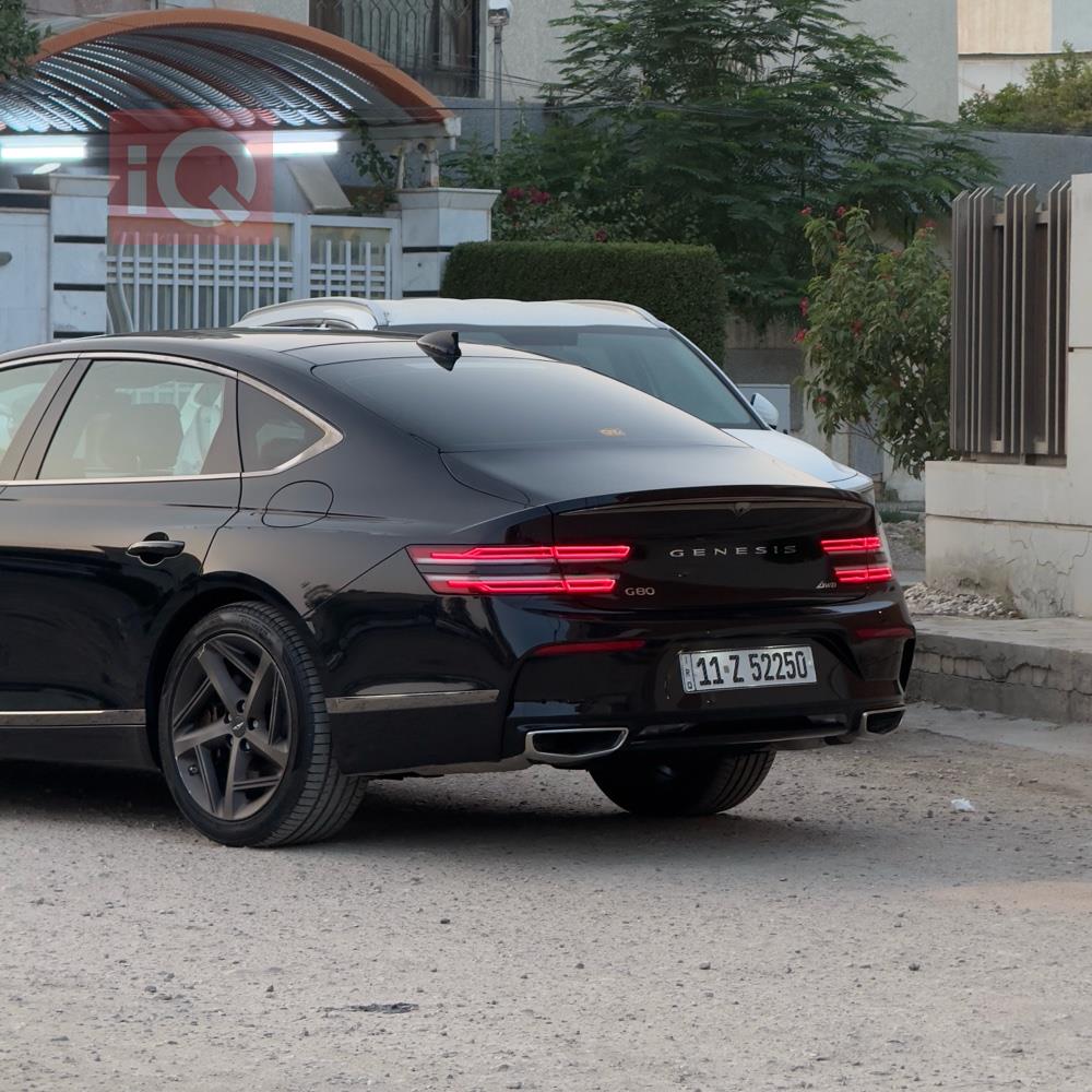 جنسس G80